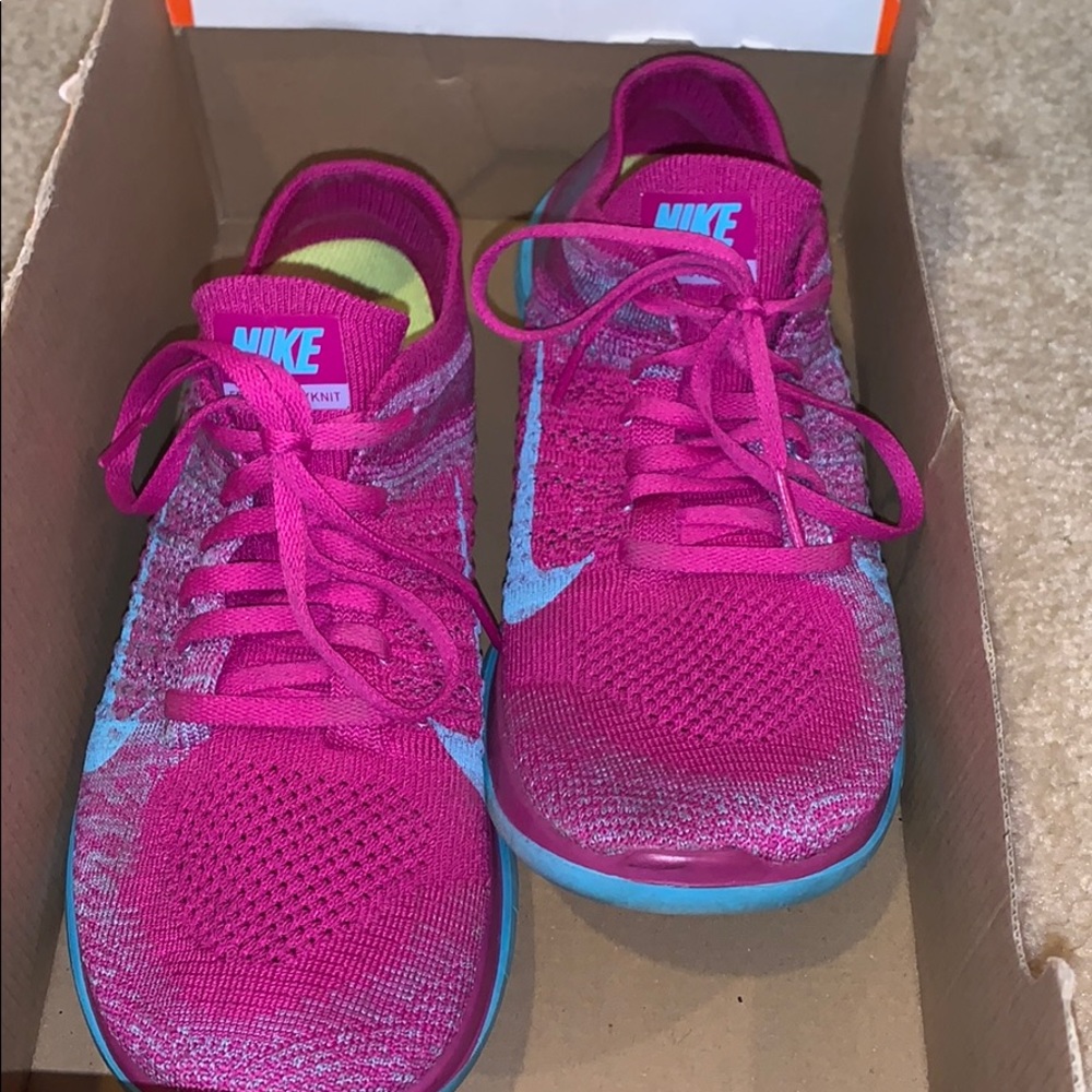 Nike free flyknit